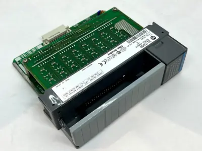 1746-OV32 | Allen Bradley  Ser C Output Module SLC500 - Used
