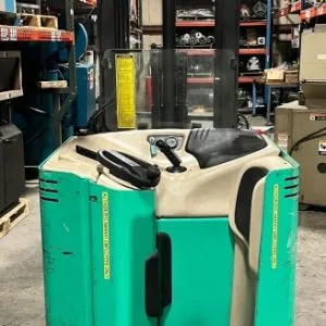 USED 2002 MITSUBISHI ESR36