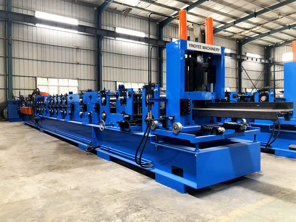 Quick Changeable C/Z Purlin Roll Forming Machine in China