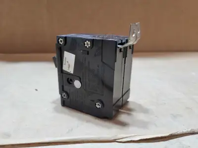 Used CUTLER-HAMMER BA240 Switchgears British Columbia CA | Lenmark #1438559