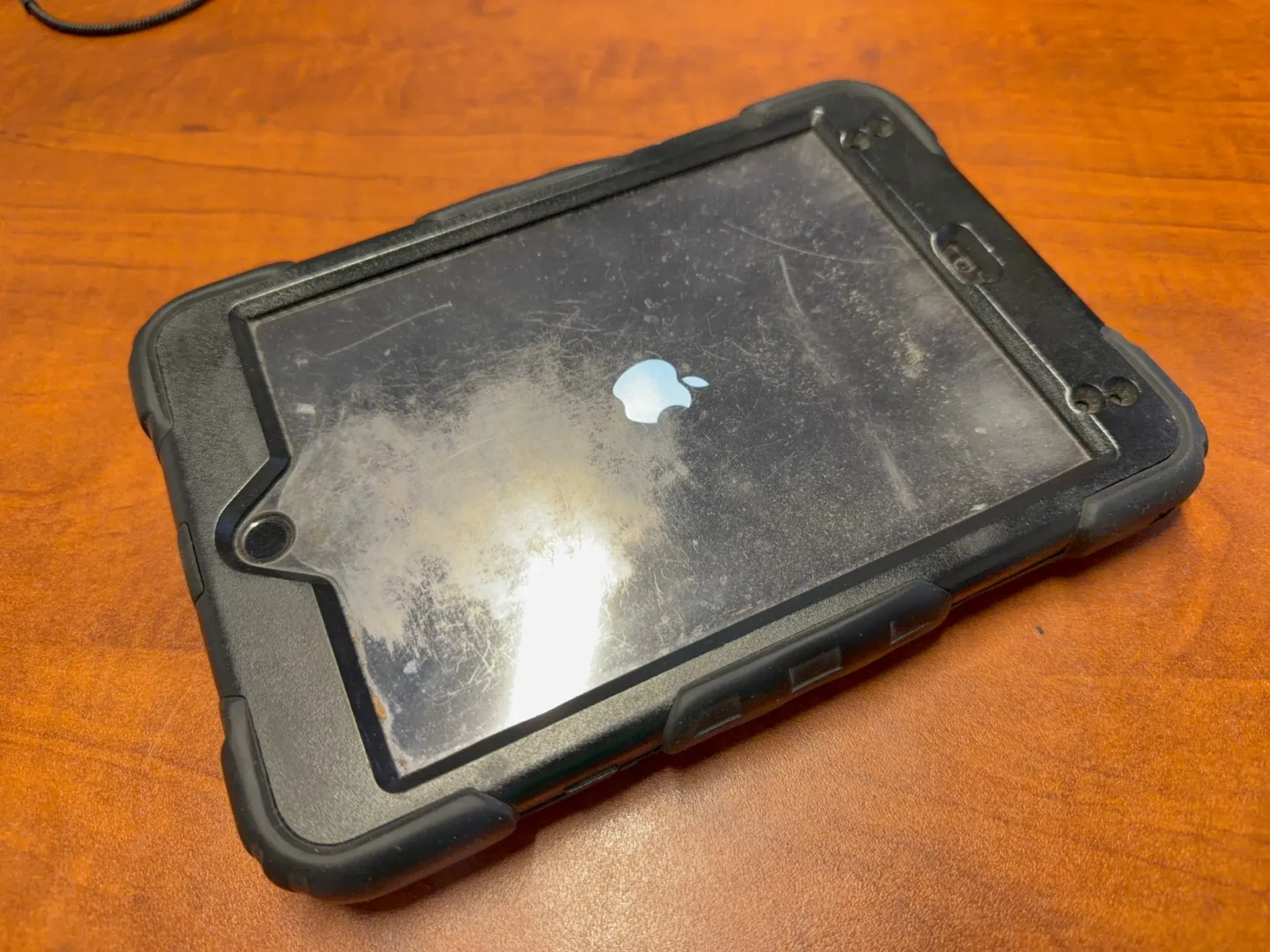 Used APPLE A1550 Commercial Audio/Visual Equipment Ohio US | HGR 24 #1334643