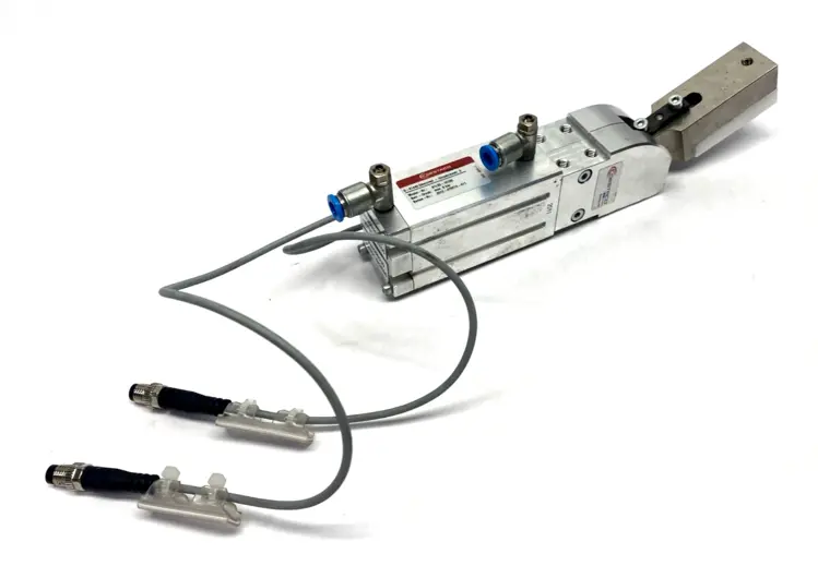 Used DESTACO PNEUMATIC POWER CLAMP Clamps | Maverick Industrial Sales #1119808