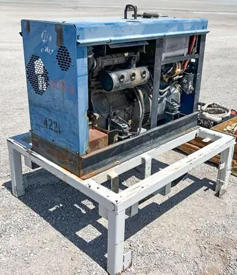 Used MILLER ELECTRIC BIG BLUE 251D WELDER Welding Machinery (Other) Pennsylvania US | East West Machinery & Drilling #1417824