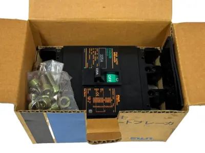 NEW FUJI ELECTRIC EA203B-BB3GEB-225A AUTO-BREAKER 3P 225A EA203B