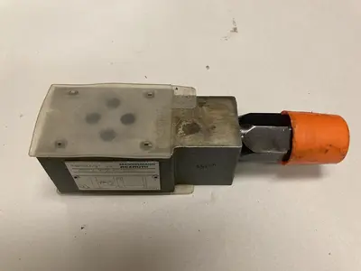 USED REXROTH ZDB 6 VP2-42/200V