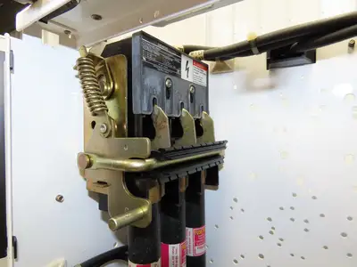 Siemens 30-89258 Bucket MCC Fused Motor Disconnect With 600V 50A Fuses