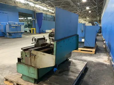 USED 1974 HARRISON M400 CENTER LATHE