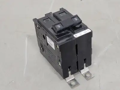 Used EATON CUTLER-HAMMER BAB2015 Switchgears British Columbia CA | Lenmark #240810