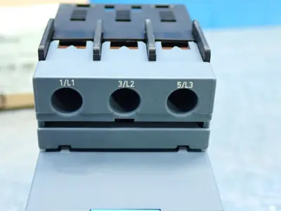 New | in-Stock SIEMENS 3RV60111GA10 Circuit Breakers Ohio US | HGR 24 #801909
