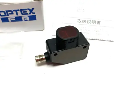 USED OPTEX PHOTOELECTRIC SENSOR, IP67 WATERPROOF, 30-200MM SENSE DISTANCE