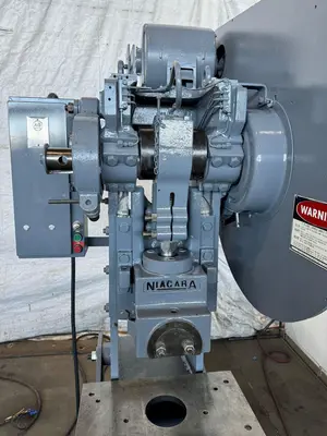 USED NIAGARA A22