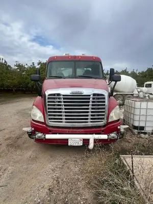 Used 2008 FREIGHTLINER CASCADIA 125 Water Trucks California US | ABN Services #1339213