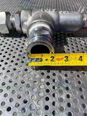 USED CHALMERS & KUBECK 19226LCO PRESSURE RELIEF VALVE 70 PSI, 1" SANITARY FITTING