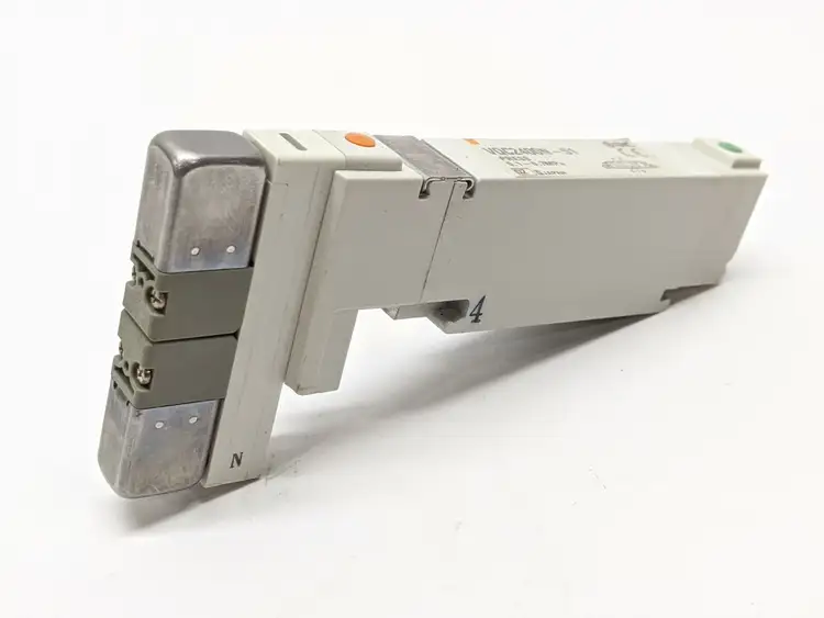 Used SMC SOLENOID VALVE Solenoid Valves | Maverick Industrial Sales #1115477