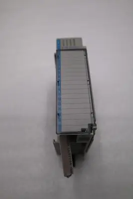 ALLEN-BRADLEY 1769-IQ16 SERIES A 16 PT. INPUT MODULE STOCK #K-1560C