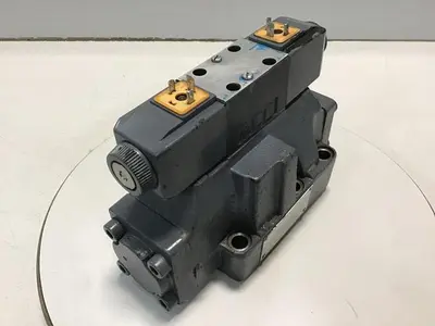 USED VICKERS DG4V-3-6C-M-U-HL7-60-B13