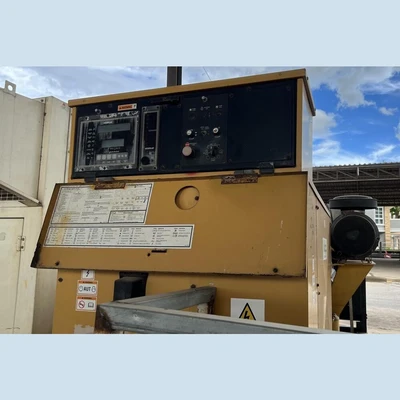 USED 2003 CATERPILLAR 937F