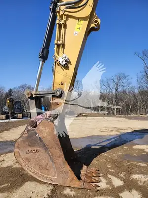 USED 2023 XCMG XE300U