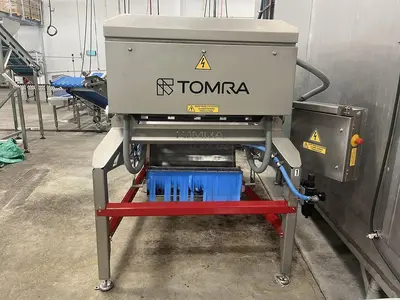 TOMRA Blizzard Optical Sorter with Lauda Chiller