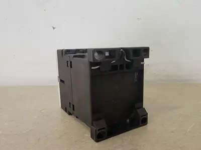 Used SIEMENS 3RT10151AK61 Switchgears British Columbia CA | Lenmark #238934