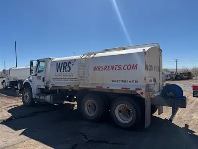USED 2019 Freightliner M2 106