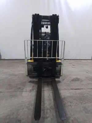 USED 2016 YALE GLC080VX