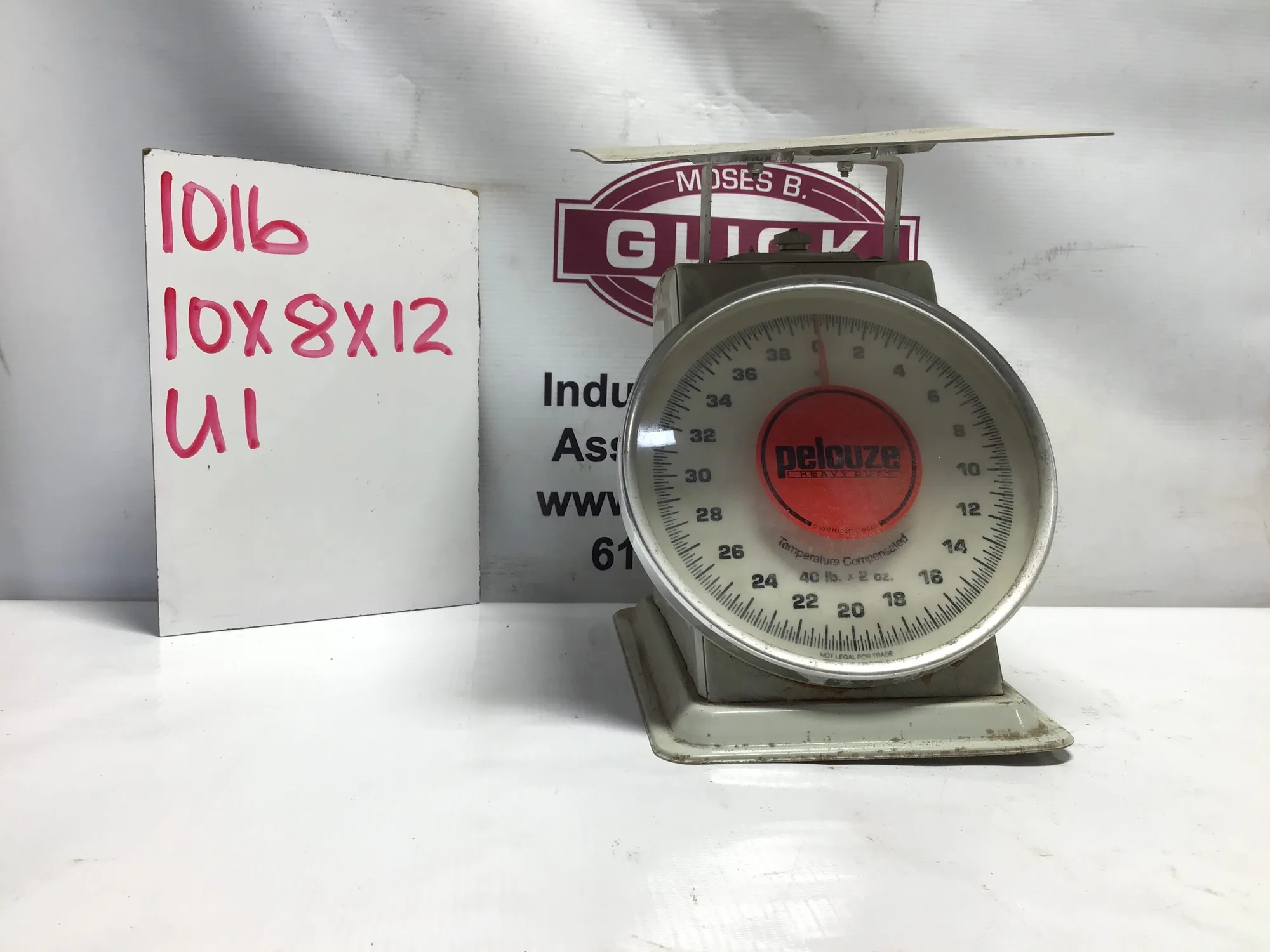 Vintage Pelouze scale 40 x 2 oz