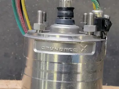 USED GRUNDFOS 79395612