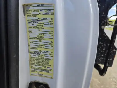 USED 2019 FORD F-550
