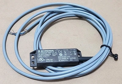 NEW Schmersal BNS 33-02Z-2187