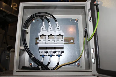 USED WYES 618-63