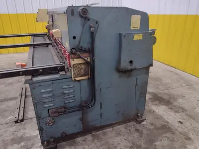 USED AMADA S-2532