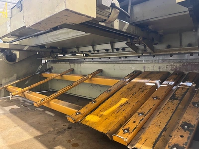 Used 2013 US INDUSTRIAL US1025PMS 1/4 X 10 SHEAR Power Squaring Shears (Inch) Illinois US | Asset Exchange Corporation #878723