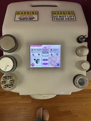 Used 2021 INSTASCULPING FAST SLIM MEDICAL GRADE BODY CONTOURING  RF BODY AND FACE SCULPTING Aspirator - Liposuction Systems Minnesota US | Midwest Medical #1467859