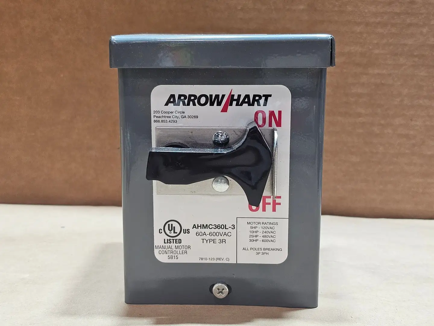 New | in-Stock ARROW HART AHMC360L-3 Switchgears British Columbia CA | Lenmark #1435631