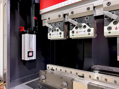 Used 2023 AMADA HG 2204 Press Brakes Illinois US | Machine Factory Outlet #1262720