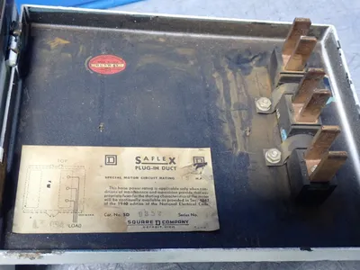 USED SQUARE D SD9352