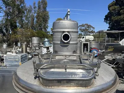 Still, 650 Gallon, S/st, Column, Condenser, Steam Heated #5991409