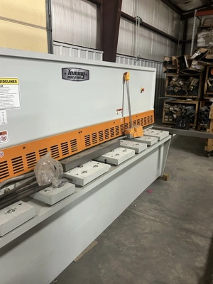Used 1900 TOMMY INDUSTRIES TI1025 Power Squaring Shears (Inch) Oklahoma US | Revelation Machinery #1402812