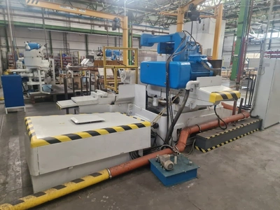 TOS Hostivař Cylindrical Grinder, in very good condition, visible under power, POA