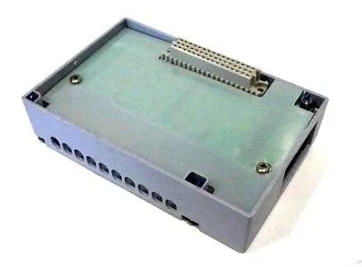 NEW ALLEN BRADLEY 2711P-RN22C COMMUNICATION MODULE SER.A REV.A 2711PRN22C