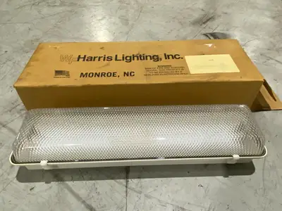 USED WF HARRIS FACILITY LIGHTING UNIT CLEAR PRISM