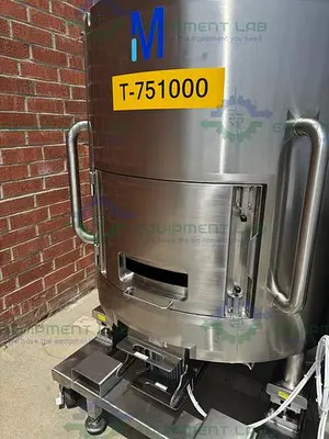 USED MILLIPORE STAINLESS STEEL SINGLE USE 1000 LITER REACTOR W/ CONTROLLER