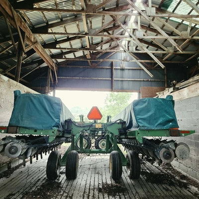 JOHN DEERE 455 Grain Drill | Iron Listing (3)