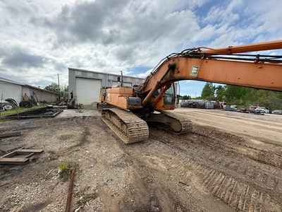 Doosan DX255LC w/ Genesis GXP400R shear