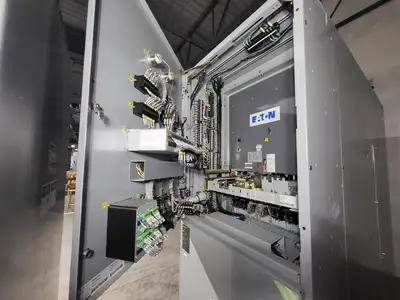 15kV Switchgear Lineup MVS Load Break Controller, 2000 Amp