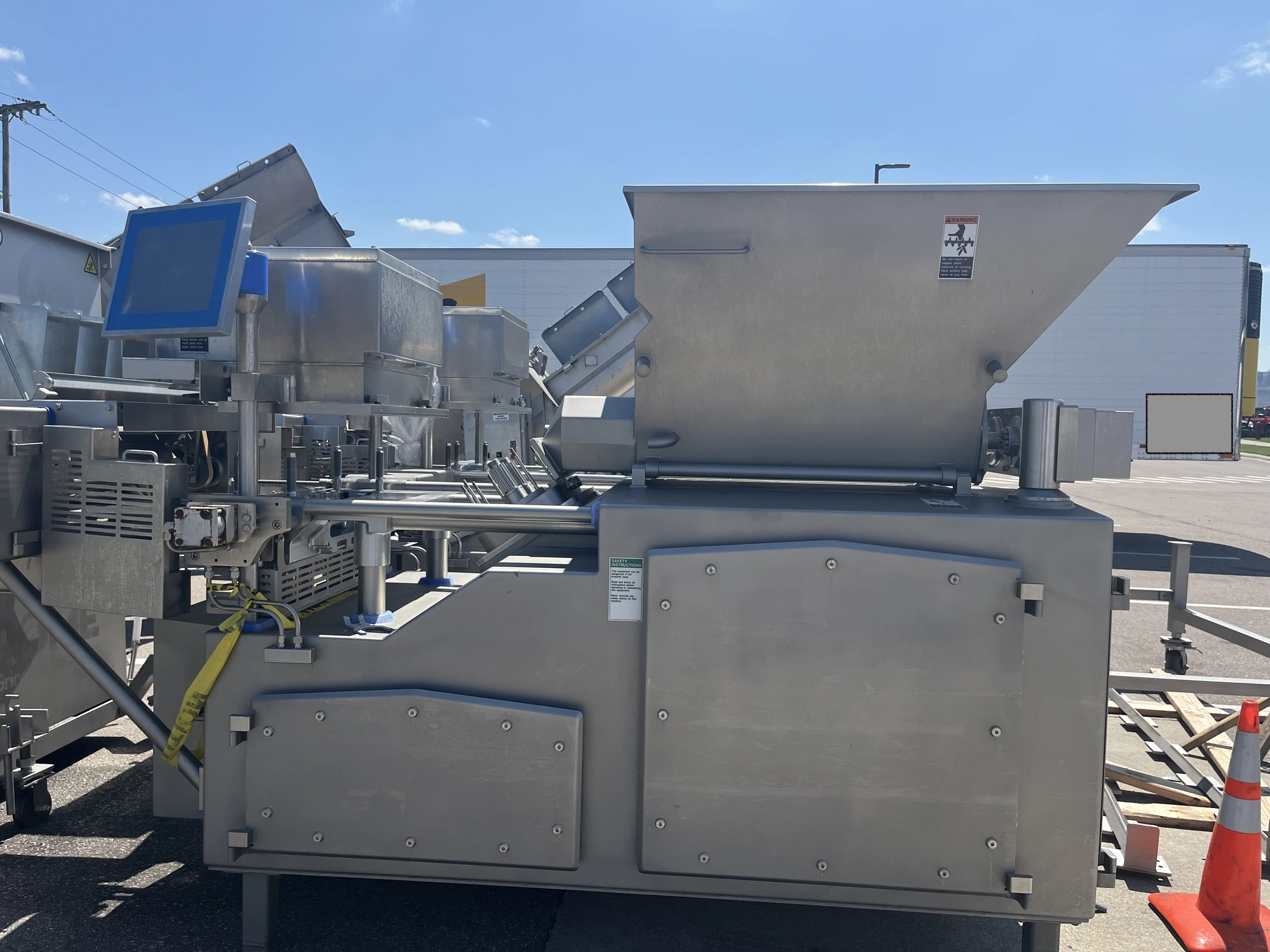 USED 2022 FORMAX NovaMax 660