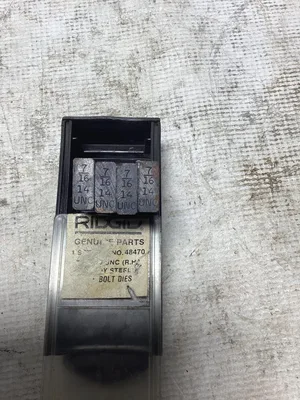 Ridgid 48470 7/16″-14 UNC Right Hand Alloy Steel 500B Bolt Dies