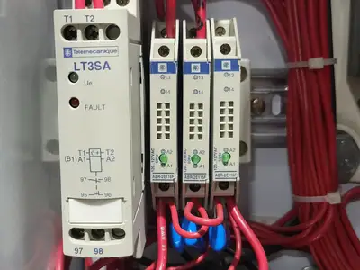 USED SQUARE D MODEL 6