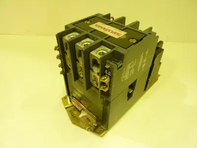USED SYLVANIA T13U033